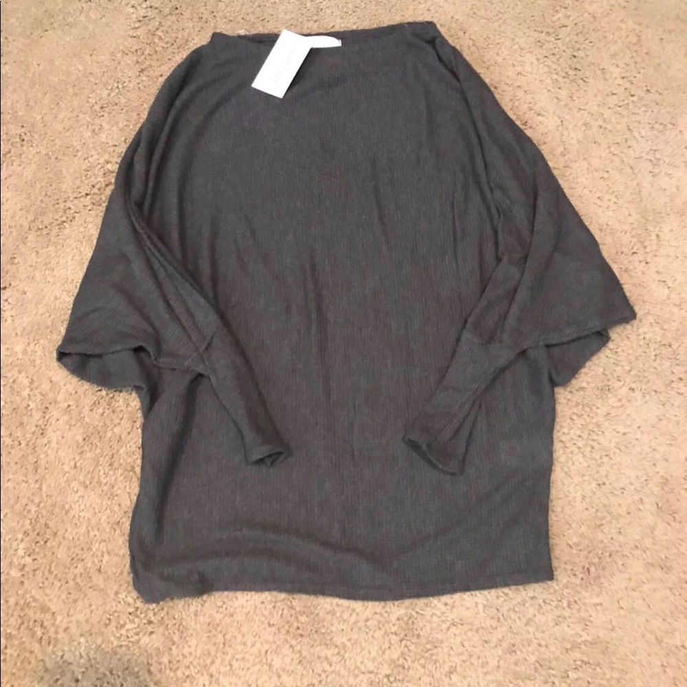 🎉HOST PICK🎉Oversized Loose Fit Textured Tunic - Picture 3 of 3